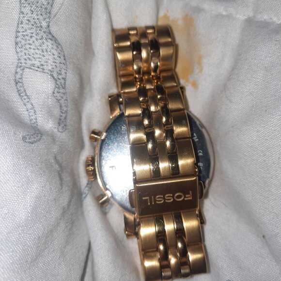 Ladies rose gold watch - Picture 5 of 5